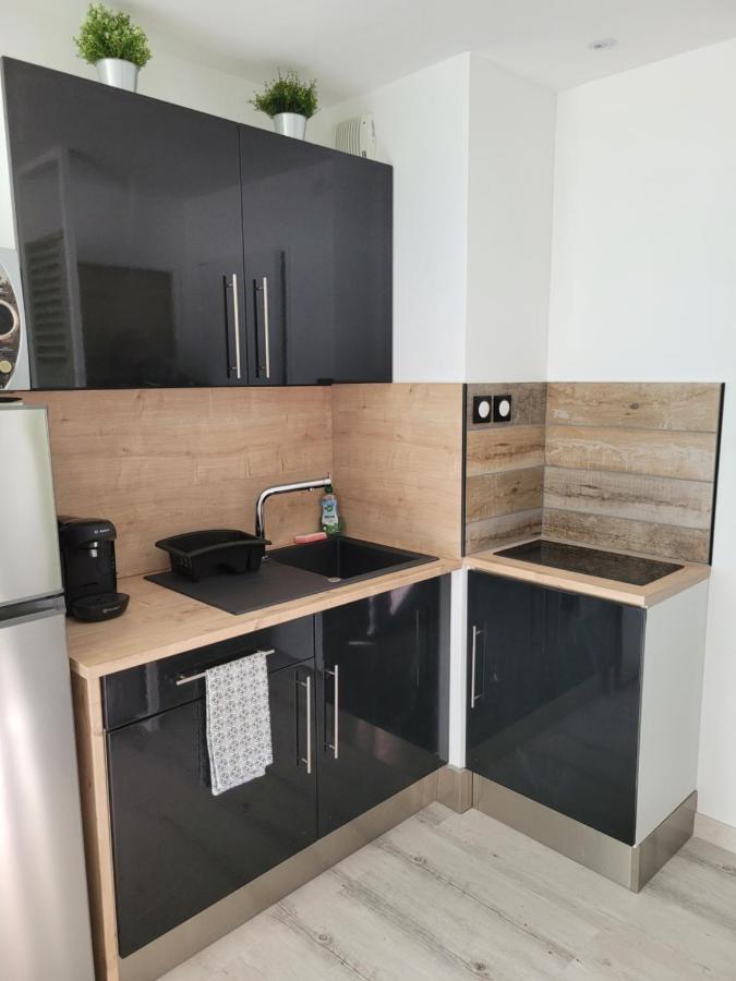 פרונטיניאן Tahiti Beach, T2 A La Mer, Piscine, Terrasse Et Parking מראה חיצוני תמונה