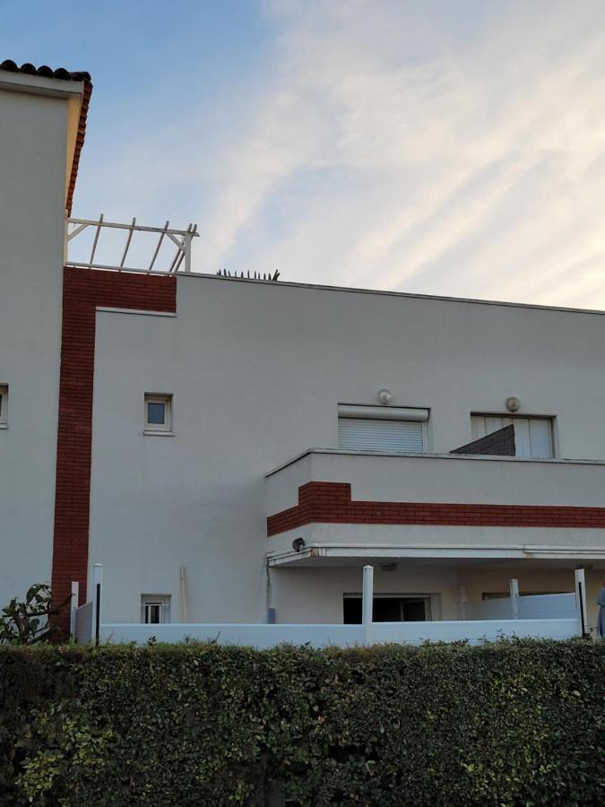 פרונטיניאן Tahiti Beach, T2 A La Mer, Piscine, Terrasse Et Parking מראה חיצוני תמונה